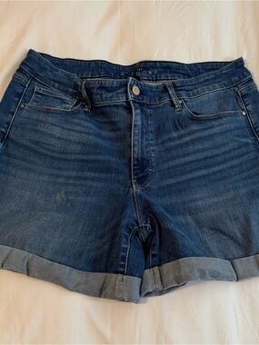 White House Black Market Women's Dark Blue Rolled Hem Jean Shorts